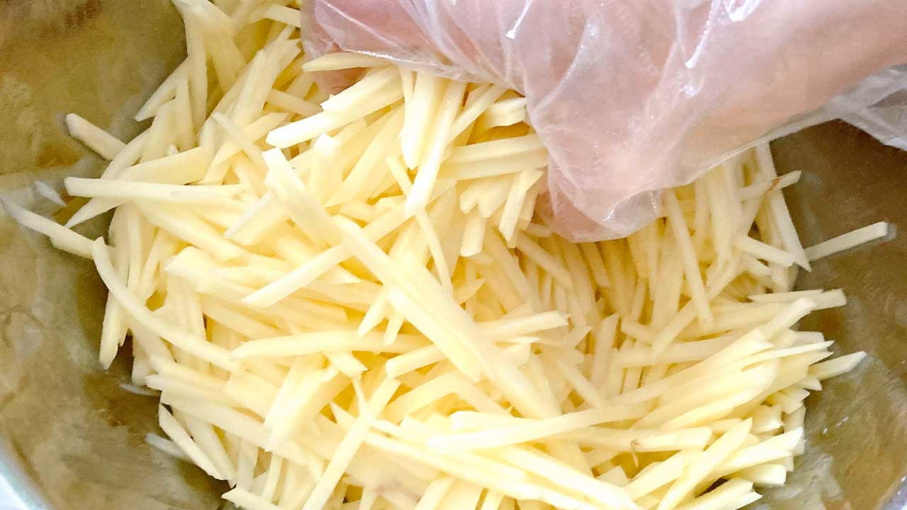 じゃがいもガレット、だまされたと思って“具材”挟んでみて「この発想なかった」「家族全員大満足」おぼえておきたいタサン志麻さん“コクうま”レシピ